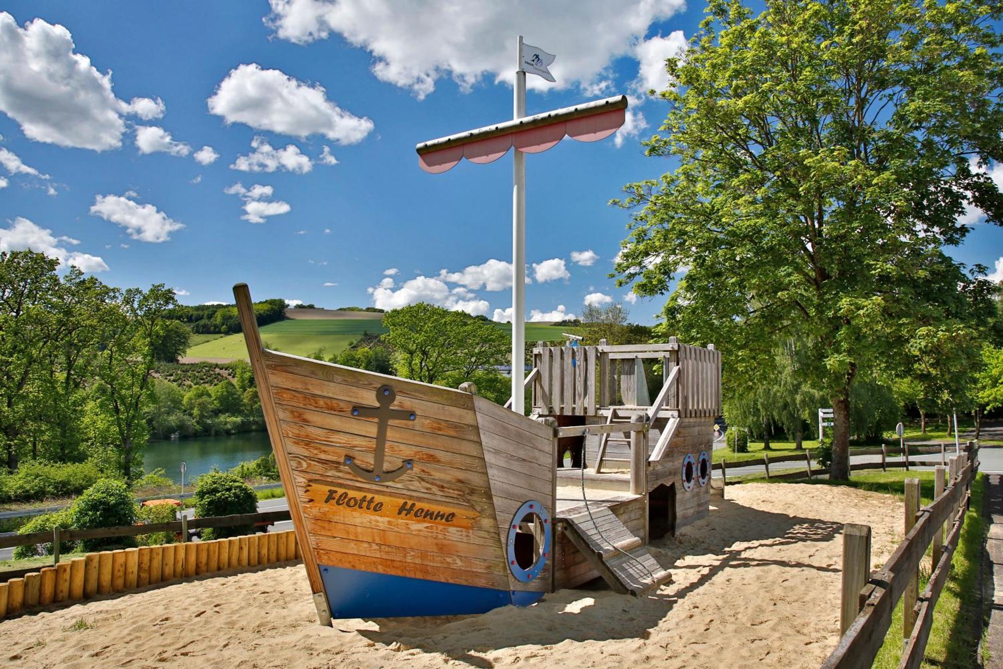 Knaus Campingpark Hennesee Meschede Esterno foto