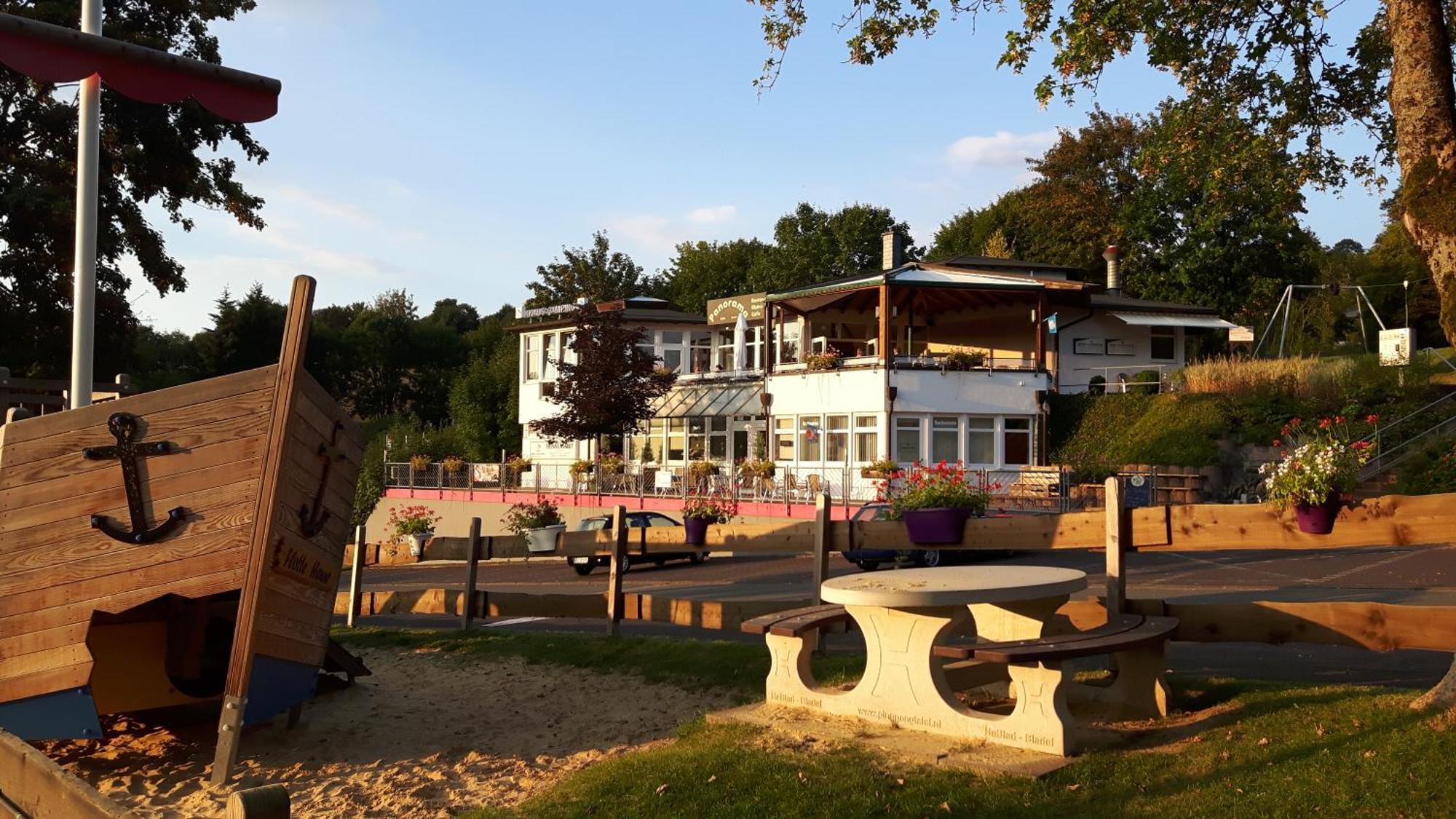 Knaus Campingpark Hennesee Meschede Esterno foto